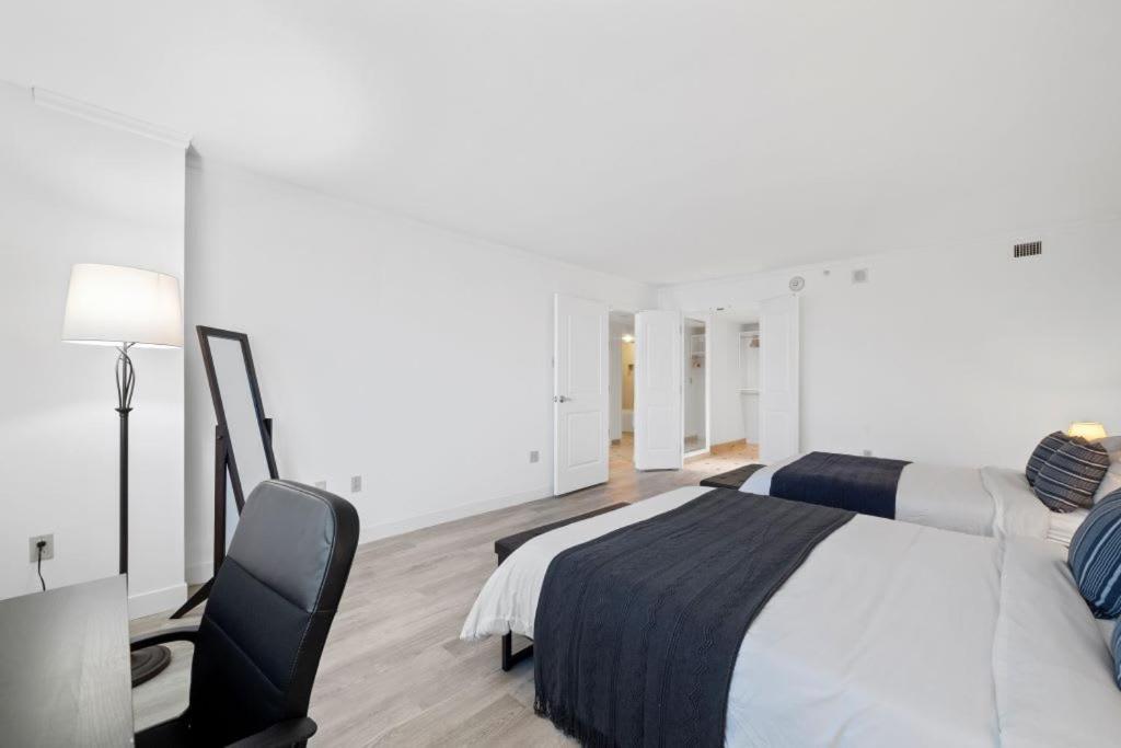 2Br 3Ba Beachfront Rental In Town Cozysuites Атлантик Сити Екстериор снимка